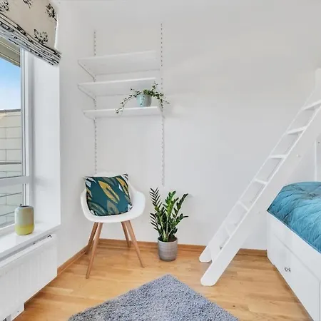 Stor Toppleilighet 2 Bad 3 Sov Apartment *